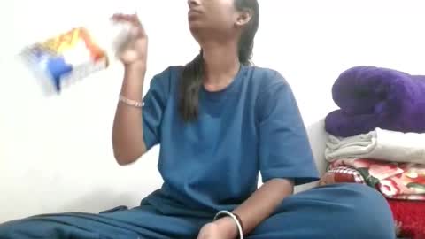 Suzan Sexy online show from October 3, 2025, 5:04 am