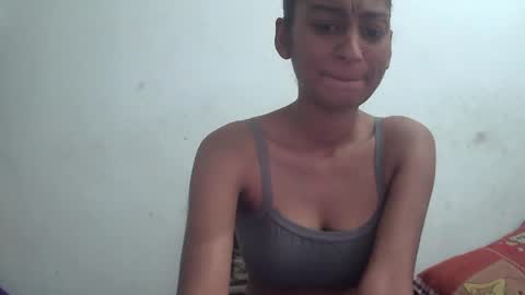 Suzan Sexy online show from April 19, 2026, 4:34 am