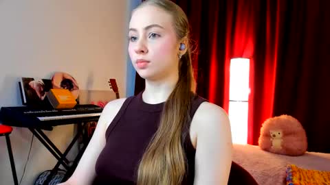 Ally    STREAMING ON TWITCH NOW Check my Twitter for updates online show from November 10, 2025, 7:18 am