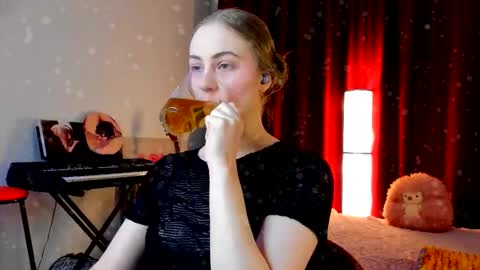 Ally    STREAMING ON TWITCH NOW Check my Twitter for updates online show from December 4, 2025, 2:48 pm