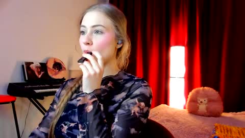 Ally    STREAMING ON TWITCH NOW Check my Twitter for updates online show from April 6, 2026, 12:52 am