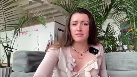 Arabella online show from April 2, 2026, 5:21 pm