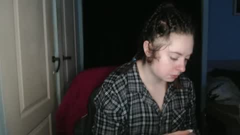 raissa online show from April 7, 2026, 7:25 pm