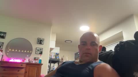 theBuzz777 online show from November 3, 2025, 8:26 am