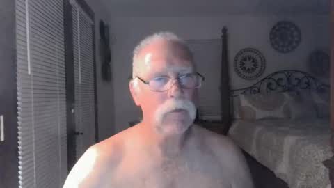thecooltool_1 online show from May 8, 2026, 6:52 am
