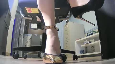 thecowboy_74 online show from March 25, 2026, 2:28 am