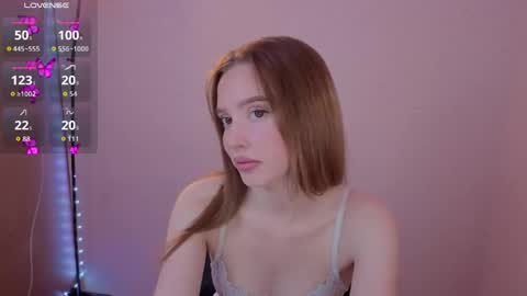 Snapshot of thecutienatura chatting on April 29, 2026, 7:20 pm Olivia online show from April 29, 2026, 7:20 pm