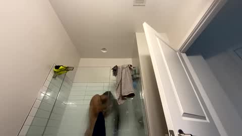 king capo thee online show from February 11, 2025, 3:29 pm