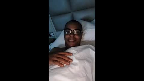Snapshot of theerector chatting on January 18, 2026, 8:56 pm theerector online show from January 18, 2026, 8:56 pm