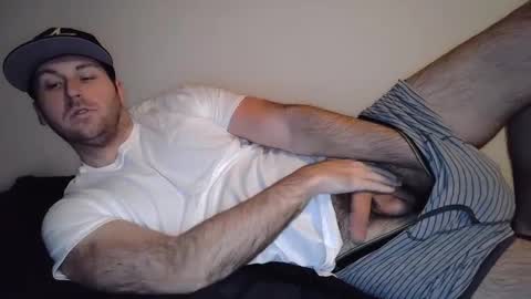 Theetwohander online show from March 8, 2025, 11:48 am