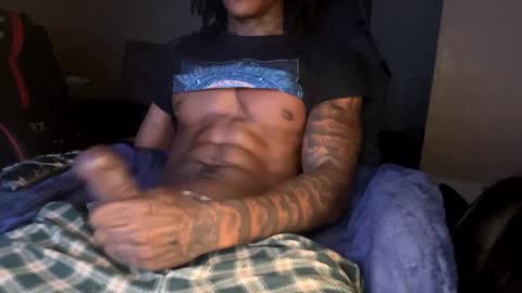 TheeUglyDude online show from January 7, 2025, 2:42 am