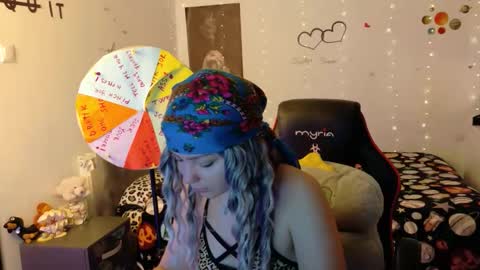 TheFarmergirl online show from October 22, 2025, 5:08 am