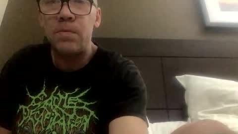 Snapshot of thefunbeandip chatting on December 3, 2025, 11:08 am THE DIP online show from December 3, 2025, 11:08 am