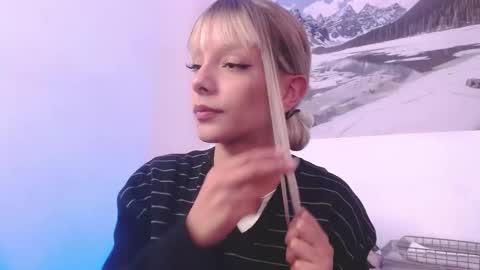 Peyton online show from December 23, 2025, 3:26 am