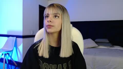 Peyton online show from April 6, 2026, 3:48 am