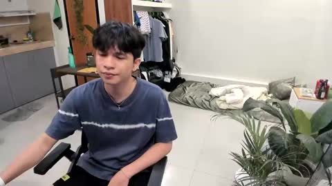 Green online show from January 13, 2025, 2:21 pm