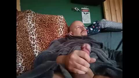 thehornyman916 online show from February 14, 2026, 10:23 am