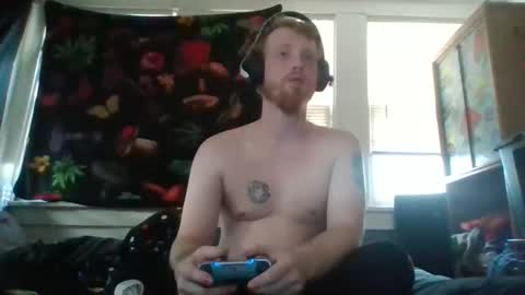 fuzzyfox online show from September 24, 2025, 10:02 pm