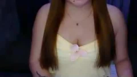 Snapshot of thehotiest_woman69 chatting on July 10, 2026, 9:01 am Jane online show from July 10, 2026, 9:01 am