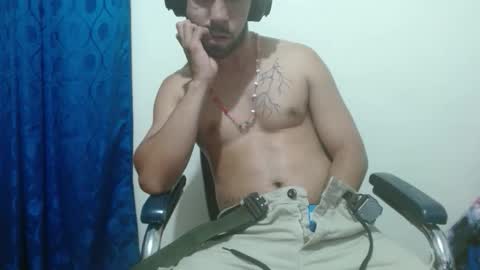 thehousedog online show from October 20, 2025, 2:56 am