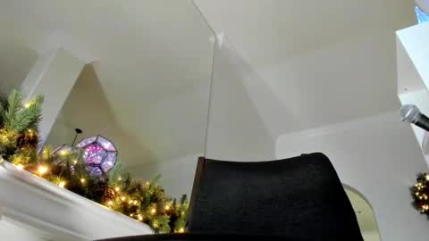 Snapshot of thekinkside chatting on December 5, 2024, 3:04 am KinkSide online show from December 5, 2024, 3:04 am
