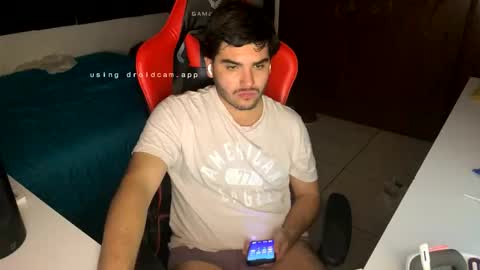 thelittlehot1 online show from December 19, 2025, 9:38 am