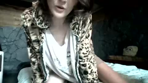 lovecreep online show from April 22, 2026, 7:22 am