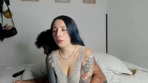 Snapshot of thelovers666 chatting on January 13, 2026, 4:34 pm Evangeline and Asaf online show from January 13, 2026, 4:34 pm