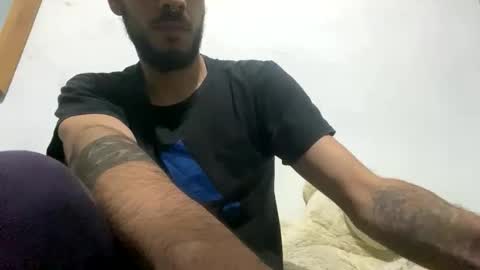 themarttinguyyy online show from September 24, 2025, 1:53 am