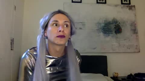 Lucy Lucy online show from December 28, 2024, 10:44 pm