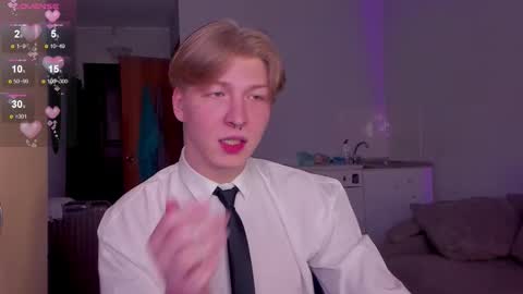 Snapshot of themikesever chatting on November 12, 2025, 9:21 am Sever online show from November 12, 2025, 9:21 am