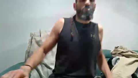 themilfandii online show from September 12, 2025, 5:46 pm