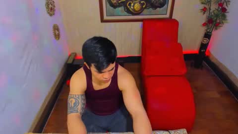 themuscularvenezuelanman online show from April 24, 2026, 4:59 am