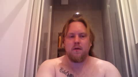 Snapshot of thenewdude1992 chatting on May 2, 2026, 7:30 pm thenewdude1992 online show from May 2, 2026, 7:30 pm