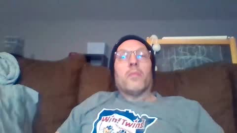 theo6974z online show from April 15, 2026, 3:02 am