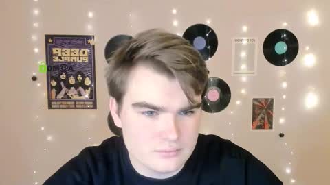 Snapshot of theo_drift chatting on January 8, 2026, 9:55 am theo_drift online show from January 8, 2026, 9:55 am