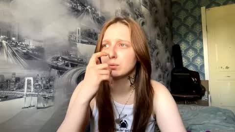 Milena online show from June 1, 2026, 9:22 am