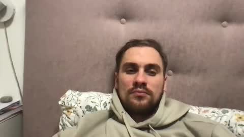 Snapshot of theonetojerkwith chatting on February 8, 2025, 5:39 pm theonetojerkwith online show from February 8, 2025, 5:39 pm