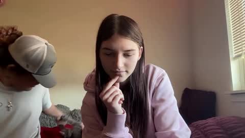 Snapshot of theonlyastrid chatting on April 4, 2026, 9:56 pm Astrid online show from April 4, 2026, 9:56 pm