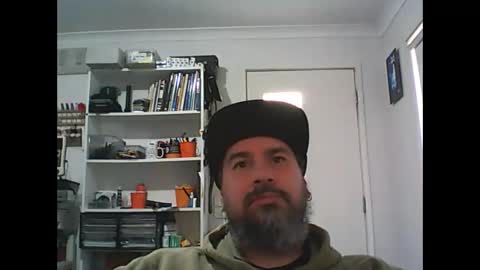 aussiebeard online show from September 12, 2025, 3:17 am