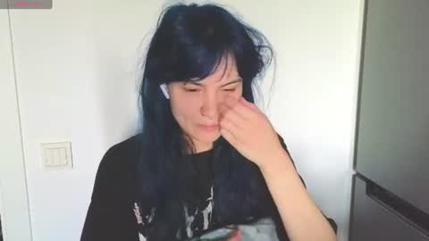 Vanessa online show from June 21, 2026, 4:15 am