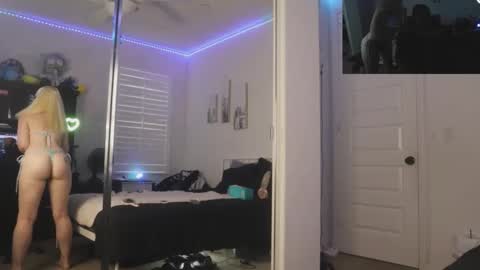 The Plug Love  Friends online show from November 16, 2025, 10:48 pm