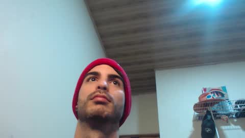 Santiago Enrique online show from October 19, 2025, 6:36 am