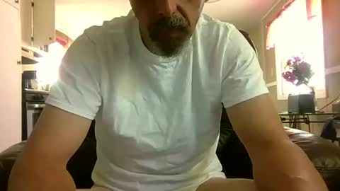 Snapshot of therealbxtruth4010 chatting on June 12, 2026, 2:05 pm therealbxtruth4010 online show from June 12, 2026, 2:05 pm