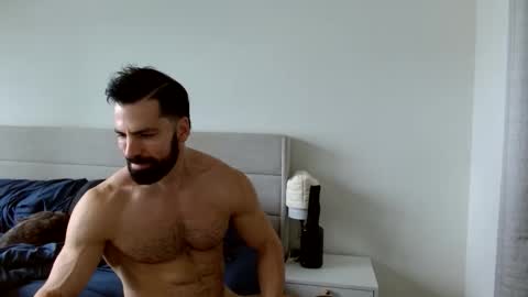 Yoshi online show from April 15, 2026, 4:47 pm