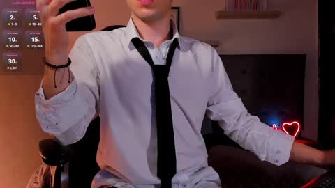 Snapshot of therealmartincox chatting on October 12, 2025, 9:14 pm 4th online show from October 12, 2025, 9:14 pm