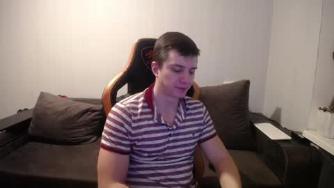 Snapshot of theroadtomars chatting on December 19, 2024, 11:03 pm Nick   online show from December 19, 2024, 11:03 pm