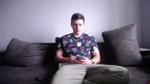 Snapshot of theroadtomars chatting on December 22, 2024, 9:00 am Nick   online show from December 22, 2024, 9:00 am