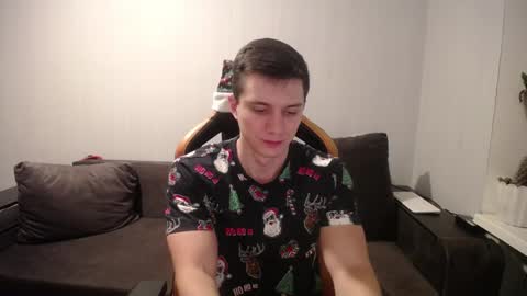 Snapshot of theroadtomars chatting on December 25, 2024, 12:48 am Nick   online show from December 25, 2024, 12:48 am