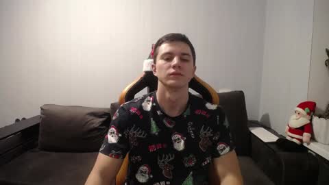 Snapshot of theroadtomars chatting on December 31, 2024, 3:23 am Nick   online show from December 31, 2024, 3:23 am